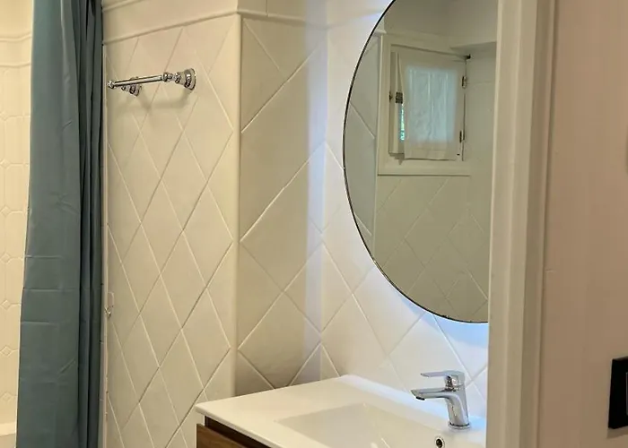 Independiente - Recien Reformado Y Parking Gratis