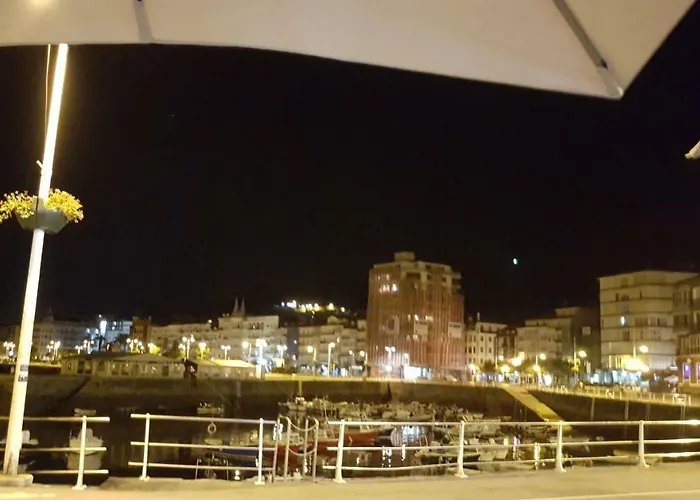 Independiente - Recien Reformado Y Parking Gratis *