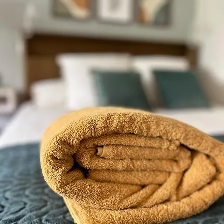 Independiente - Recien Reformado Y Parking Gratis *