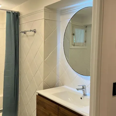 Independiente - Recien Reformado Y Parking Gratis